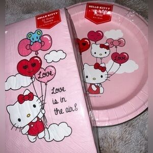 Hello Kitty valentine plates and napkins set